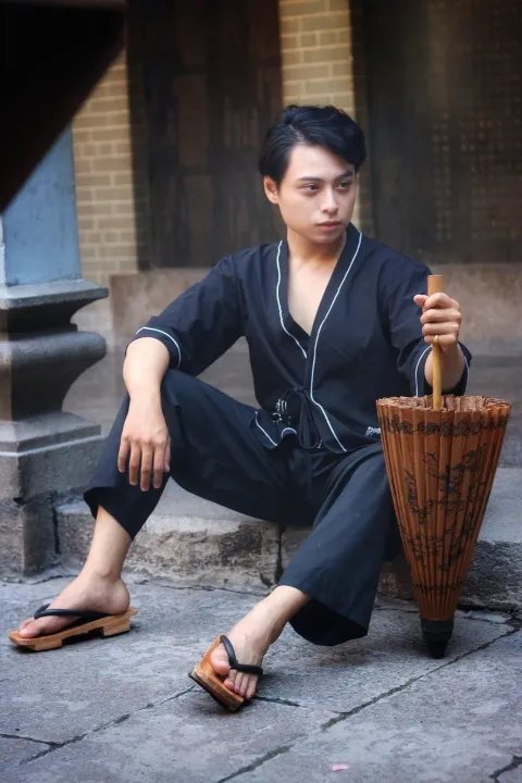 Japanese%20Vietnamese%20Geta%20flip%20flops%20(mens,%20premium%20version),%20clogs,%20kimono%20cosplay%20animation%20accessories,%20yukata%20-%20Image%204