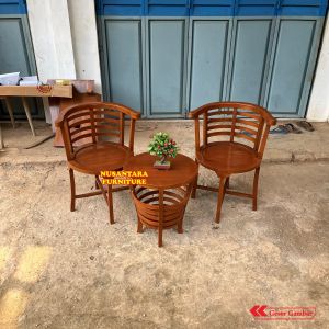 Set Kursi Teras Cantik Mini Bahan Kayu Jati
