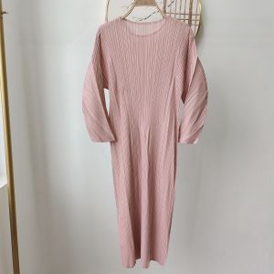 8548 Early Spring Miyake Pleated Elegant Plus Size Loose Casual Dress One Size (45-75kg)