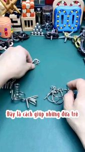 Đồ Chơi Combo 24 Móc Khoá IQ Phát Triển Trí Tuệ Cho Be - 3 SET 8 Móc Khoá Xoắn Não Hack IQ với các mức độ hack não