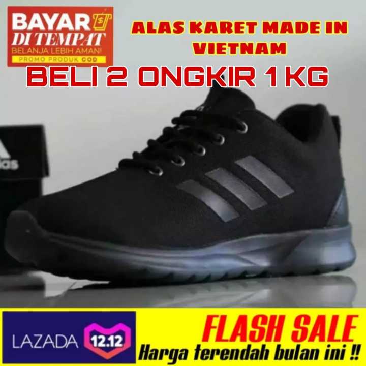 Sepatu adidas full store black