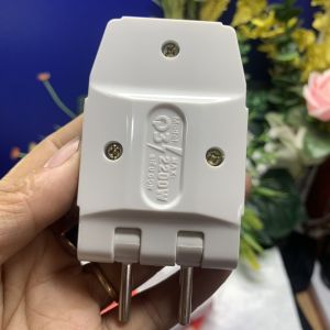 Ổ cắm chia 3 chia 5 xoay gập 180 độ 2200W