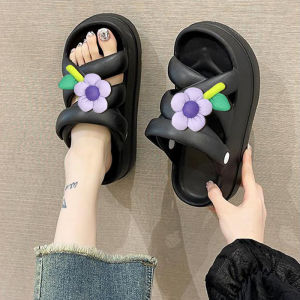 NQshop พร้อมส่งในไทย  รองเท้าเเฟชั่นผู้หญิง  สาวไม่ควรพลาด ดีไซน์น่ารักมาก ตัวติดสุด CUTE รีบซื้อเลย ก่อนสินค้าหมด ไม่มีเอ้าท์ รุ่นนี้สุดคุ้มรีบซื้อเลย