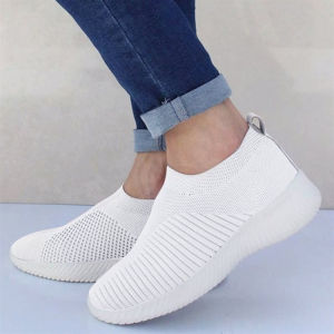 Korean Women Shoes Slip On Casual Rubber Shoes Low Cut Comfortable Mesh Shoes Fashion Running Shoes