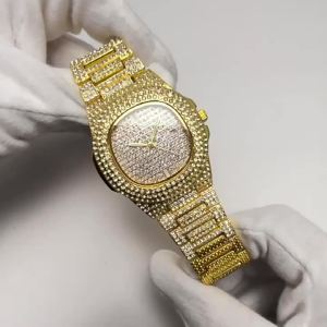 Gold diamond inlay quartz wristwatch for women full diamond calendar casual fashion accessory
