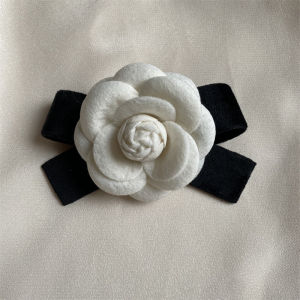 baoda Christmas Gift New Fabric Camellia Flower Brooch Velvet Bow Tie Ladies College Style Shirt Collar Pins Vintage Wedding Party Brooches For Women