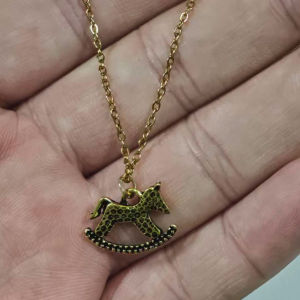 Fashionable Ring Gift 超闪珍珠小马吊坠一款多戴耳钉轻奢法式小众设计气质高级感耳环女