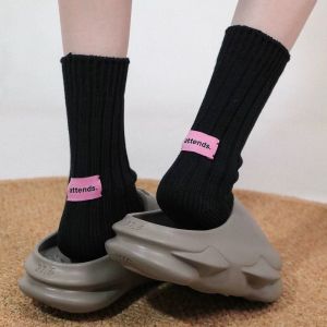 "Winter laziness" is hidden in the love of this pink label thick knitted dopamine pile socks~