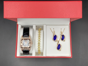4 Pcs Set Ladies Quartz Watch and leather strap with Jewellery Collection including Necklace Bracelet and Earrings. Gift Box and Battery included.