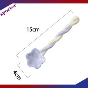 Sporter 1Pc Long Handle Spoon Cute Ice Cream Hand Painted Dessert Spoon with Long Handle Kitchen Tableware Accessories