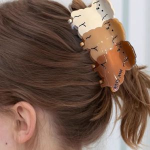 GONG4 Fashion Headwear: Geometric Hairgrip & Acetate Dog Claw