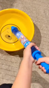 Pistol Air Bunga Api Mainan Pantai Kanak Kanak Dewasa Fotografi Alat Menarik Pam Semburan Fireworks Water Gun Water Play Beach Toys Water Spray Pull Out Photo Artifact Kids  烟花水枪女孩男孩成人戏水拍照神器儿童沙滩玩具喷水抽拉式 E013