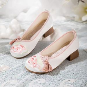 ZEEMIN Womens Spring Summer New Block Heel Silk Embroidered Shoes Soft Sole Round Toe Shallow Slip On Hanfu Shoes Cheongsam Shoes