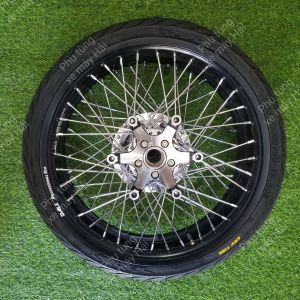 Bánh căm HONDA WINNER 150 đùm mạ CROM căm mạ CROM Niềng nhôm THÁI 1.4 1.4 Kèm vỏ CRV 60/70 lắp WINNER như zin HTH1164 MSP A2081