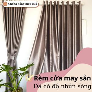 Rèm vải chống nắng màu XÁM NÂU họa tiết bông nhỏ may hoàn thiện có độ nhún rèm cửa sola