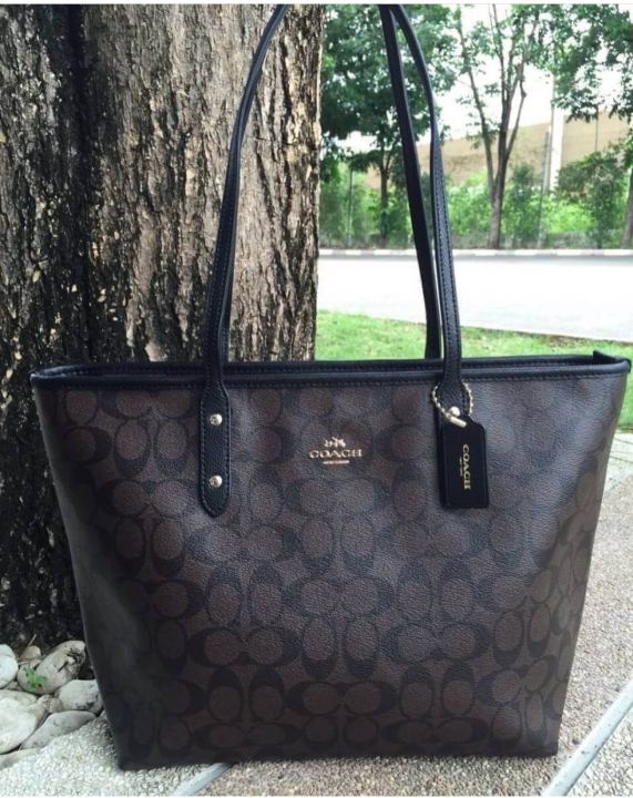 Tote sale zip coach