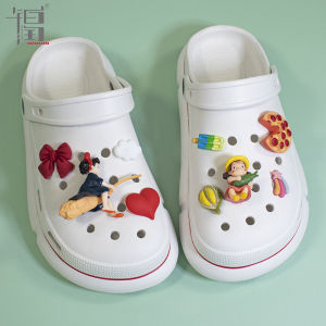 ตุ๊กตา3D น่ารักรูปการ์ตูนน่ารัก Crocs Jibbilz เสน่ห์ Ponyo Winnie Bear StellaLou รองเท้าหัวเข็มขัดฝันรองเท้า Aksesoris Sepatu แบบ DIY หลุมรองเท้าอุดตันตกแต่งสำหรับ Crocs