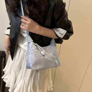 EFSGD งานปัก กระเป๋าถือสไตล์จีนใหม่ ผีเสื้อรูปผีเสื้อ ผ้าใบแคนวาส กระเป๋ากี่เพ้าของจีน แบบพกพาได้ กระเป๋าสะพายไหล่แบบสั้น กระเป๋าถือปัก Hanfu ปาร์ตี้งานปาร์ตี้