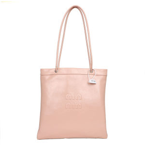 Just Star ⚡จัดส่งฟรี สินค้าพร้อมส่ง⚡กระเป๋าแฟชั่นสำหรับเดินทาง กระเป๋าผู้หญิงความจุมากสไตล์ต่างประเทศลำลองทุกกระเป๋าสะพายไหล่หนึ่งชิ้นกระเป๋าทรงสี่เหลี่ยมมีหูหิ้วสะพายไหล่