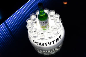 พร้อมส่ง🔥ชุดอะคริลิค แท่นวางค๊อกเทลโซจู LED รูปแบบ 1218 ช๊อต สามารถทำชื่อร้านได้