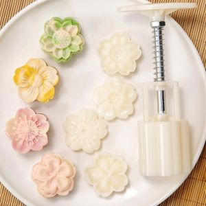WISH BOUTIQUE 3D Pattern Mooncake Mold Non-stick Flower Shaped Pastry Baking Model Kitchen Accessories Bakeware Hand-pressed Mold Mid-Autumn Festival