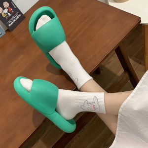 LH.Monday 💌🤍 เก๋ได้ไม่ซ้ำใครกับรองเท้าแตะนุ่มๆ ใส่สบายมากจะถามหาโค๊ดส่งฟรีทำไมในเมื่อสุดท้ายลูกค้าใส่แล้วสวยมั๊กๆ💥