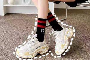 Chữ Thời Trang Tất Thể Thao Dạo Phố Ván Trượt Tất Dài Cặp Đôi Tất Cotton