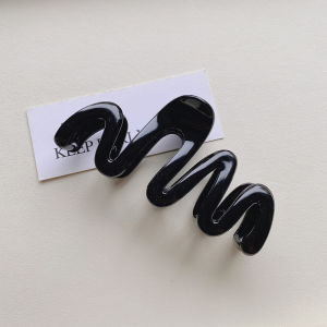 🔥Wishcat Advanced Sense Wave Hair Claw Clip Large Size Wave Grab Clip Hairpin Sweet Girls Dopamine Shark Hair Clip Women Hair Accessory