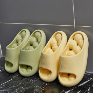 GOOTRADES Quick-dry Bathroom Slippers Soft Anti-slip Hollow Out Slippers Simple Massage Slippers Slide Slippers Female