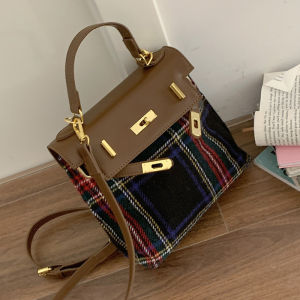 Large Capacity Handbag Kylie Bag Womens Bag Shoulder Bag Casual Backpack Lattice Tote Bag