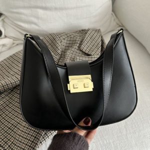 1820 ( READY STOCK ) PU SLING BAG EU FASHION HOUSE