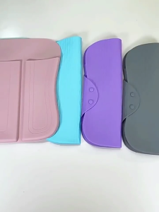 Silicone Heat Resistant Pads Flat Iron Safety Mats Iron Protection Pad for Irons and Hair Straighteners