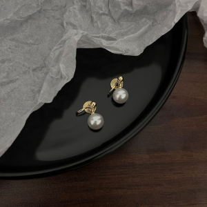 Ear Clip/ Clip-On Earring Minimalistic Style Fashion Earing (No Piercing Required) Subang Telinga [Ready Stock Malaysia