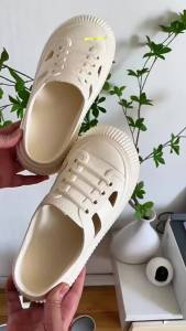 [Free Shipping] Surgical Room Clogs For Women Summer Outdoor Wear 2026 New Style Thick-Soled Non-Slip Odor-Resistant Breathable And With A Closed-Toe Design