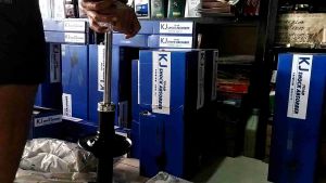 Shockbreaker Belakang CRV ALL NEW GEN 3 Th 2007-2012 Merek TRAD KJ Asli Tipe Gas