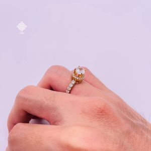 Nhẫn titan không phai không rỉ sét màu vàng và trắng mã 33 Nhẫn titan nữ bền màu trangsucmoiluatuoi.RIN
