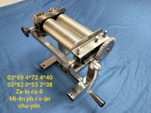 Máy cán mực bò có khô quay tay inox bảo hành 12 tháng