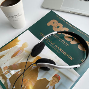 Retro Headphones Ins Style CD MP3 Walkman Headphone Sports Fashion 3.5mm Wired Earphone Head-mounted