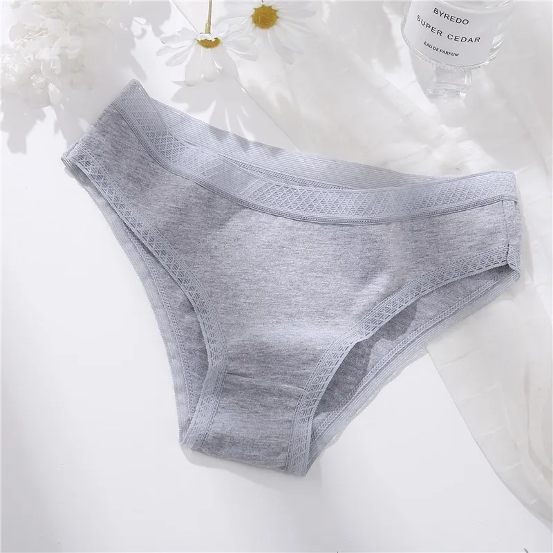 FINETOO 3Pcs/Set Women Lace Ventilation Panty Female Cotton Briefs Lady Low- Rise Underpants Girl Seamless Intimate Lingerie