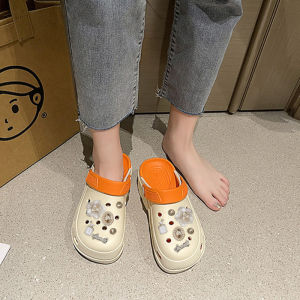 QZshop คุ้มมากแม่ รองเท้าแตะหัวโตแฟชั่น งานสวยคุณภาพดี พื้นนิ่มสวมใส่สบาย มีให้เลือกหลายสี ฟรีตัวติดลายดอกไม้ ติดแล้วเข้ากันมาก สายแฟชั่นต้องมีแล้วมั้ย กดสั่งเลย