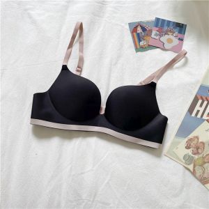 ชุดชั้นในไร้รอยต่อ ชุดชั้นในดันทรง ผ้านุ่มใส่สบาย เสื้อกล้ามผู้หญิง ยกทรง ต้านแบคทีเรีย สุขภาพดี เสื้อชั้นในไร้รอยต่อ เสื้อชั้นใน