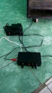POWER AMPLIFIER MINIATUR STEREO 5 VOLT +KABEL AUX 15 M VOLUME BASS TREBLE