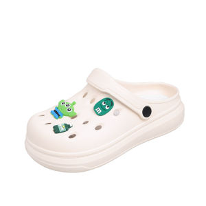 Cartoon Embossed Shoe Charms WomenS Outdoor Non-Slip Thick-Soled Nurse Beach Clogs
