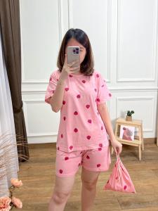 Setelan Celana Strawberry Import Premium Quality: Pakaian Setelan Casual Berkualitas