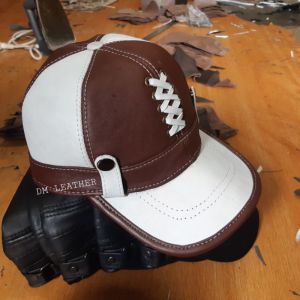 Topi Baseball Pria Wanita Kulit Domba