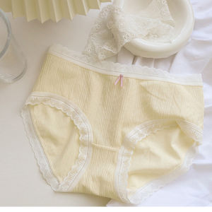 P007 Cotton Seamless Breathable Panties Comfortable Mid Waist Underwear Briefs Seluar Dalam Wanita