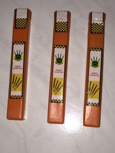 KIKIR SEGITIGA 4 INCH BOX PACKING