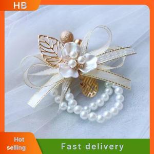 HB Exquisite Wedding Supplies Fashion Bride Pearl Clover Wrist Flower Elegant Bridesmaid Wristband Jewelry Accessories Gifts