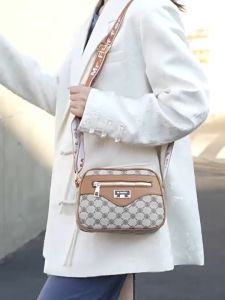 Vintage Floral Print Crossbody Bag Color Block PU Splicing Wide Strap Shoulder Sling Bag Women Daily Casual Camera Bag