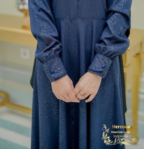 Gamis hermosa embos warna navy biru dongker-gamis syari navy-pakaian muslimah biru dongker-gamis cod